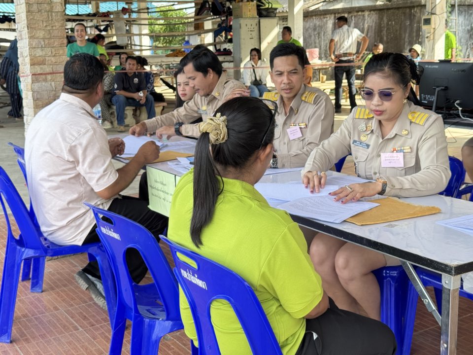 บรรยากาศวันแรกของการเปิดรับสมัคร #สมาชิกสภาองค์การบริหารส่วนตำบลปาล์มพัฒนา และ #นายกองค์การบริหารส่วนตำบลปาล์มพัฒนา
